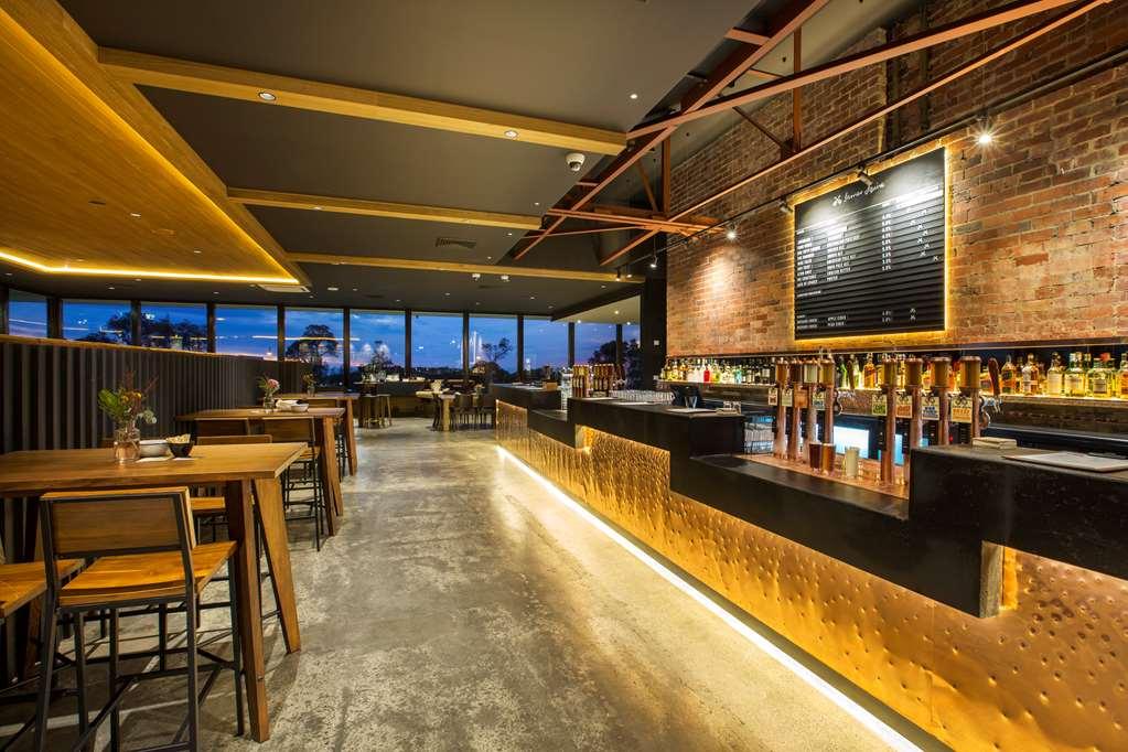 Hotel Nightcap At The Cheeky Squire Frankston Servicios foto